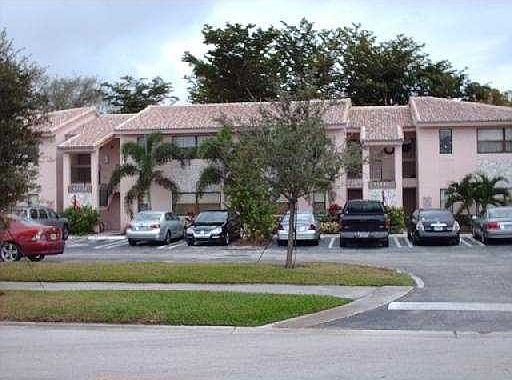 2nd image of 11622 NW 26th Ct #11622