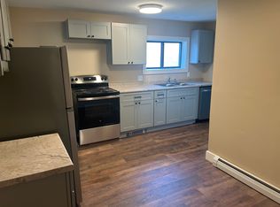 18 Depot St #102, Jeffersonville, VT 05464