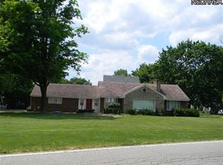 4520 Grover Dr, Youngstown, OH 44512