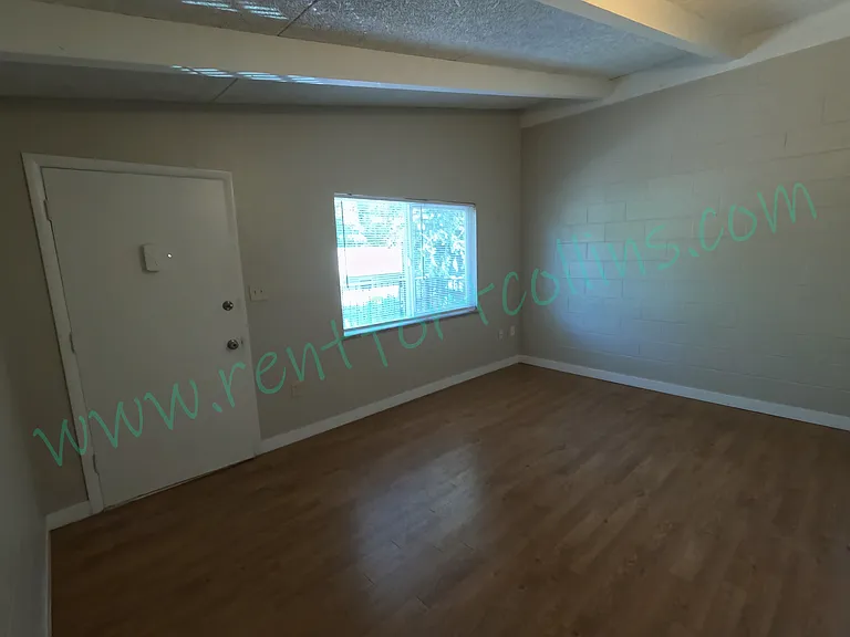 1112 Columbine Ct #15 — Photo 5