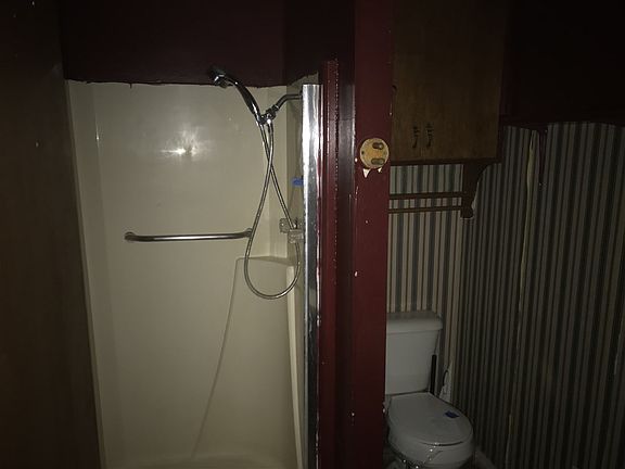 4th image of 1228 Flynn St