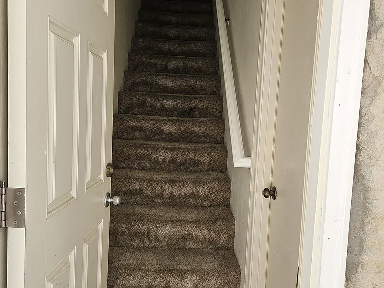 434 East Ave #4 — Photo 2