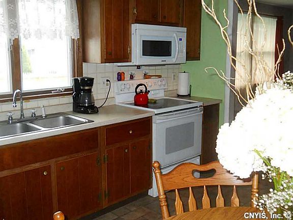 5th image of 4328 Forestbrook Dr
