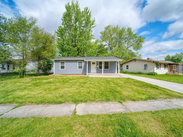 1162 July Dr, Adrian, MI 49221