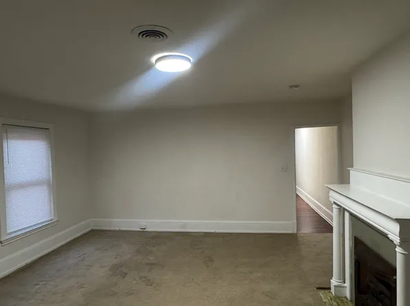 (undisclosed Address), Reading, PA 19601