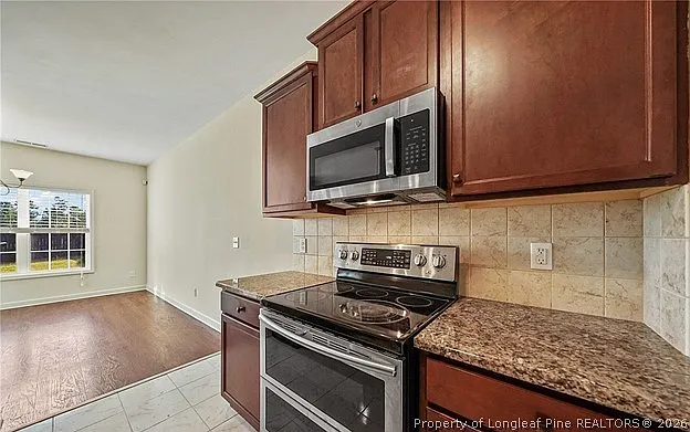 1012 Ronald Reagan Dr — Photo 8
