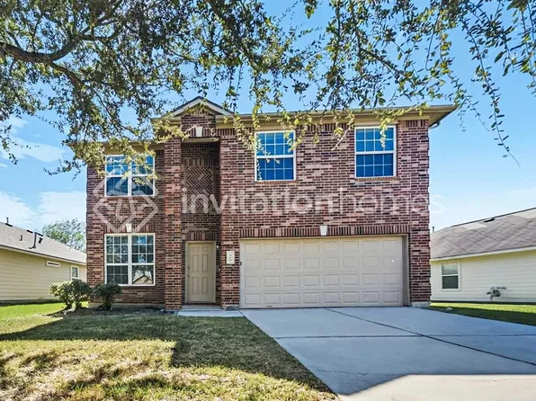 910 Doubletree Glen Dr, Houston, TX 77073