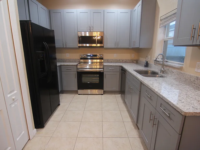 733 Fortanini Cir — Photo 7