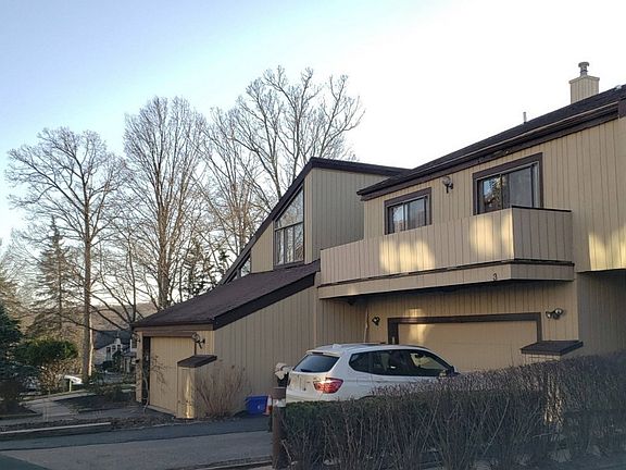 2nd image of 3 Arapaho Ct Unit 1
