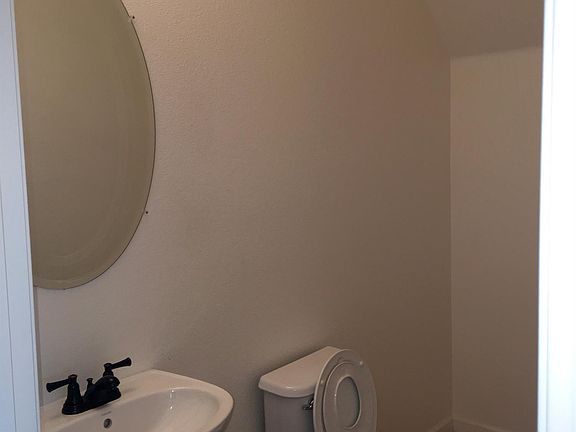 5th image of 693 Jesse Martinez Dr