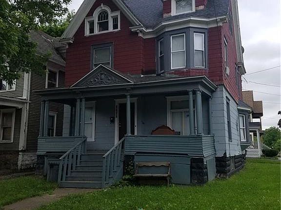 4th image of 1102 Midland Ave