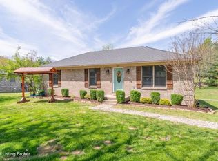 1331 Greenbriar Rd, Mount Washington, KY 40047