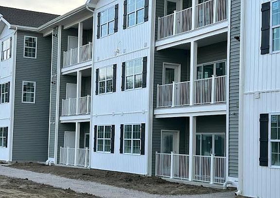 4th image of 33548 Old Salt Ln #104