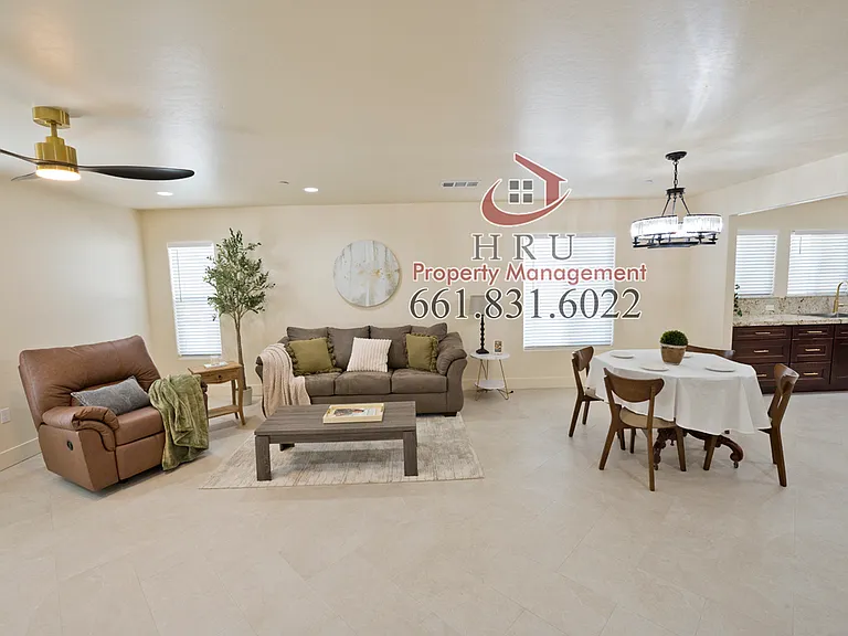 1821 Lacey St #1 — Photo 2