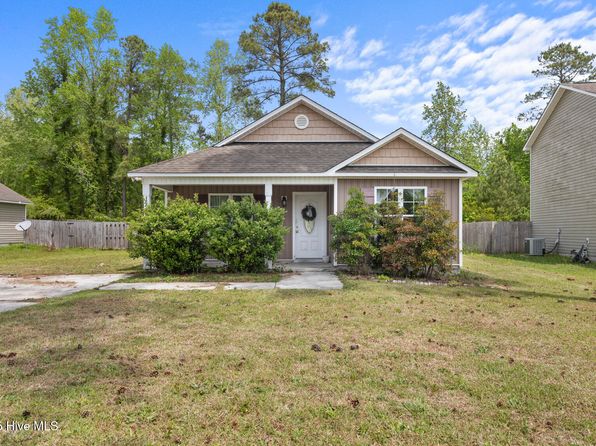 1272 Pickett Road, Jacksonville, NC 28540