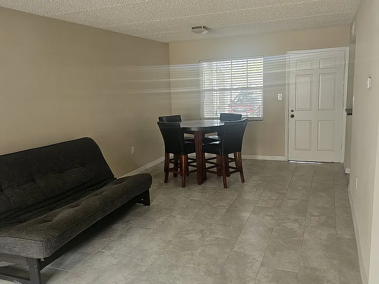 11700 Park Blvd #106 — Photo 1