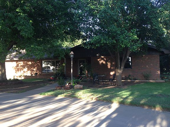 2nd image of 618 County Road 1