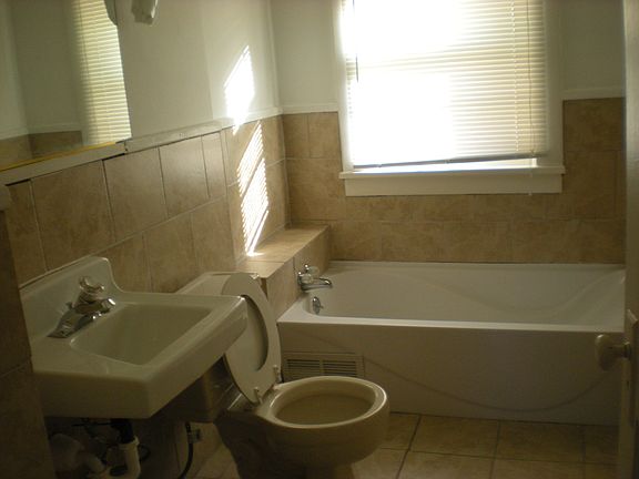 upstairs bathroom