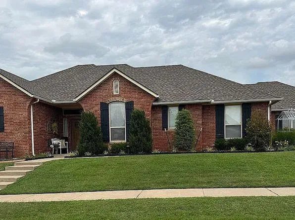 505 Swingman Rd, Yukon, OK 73099