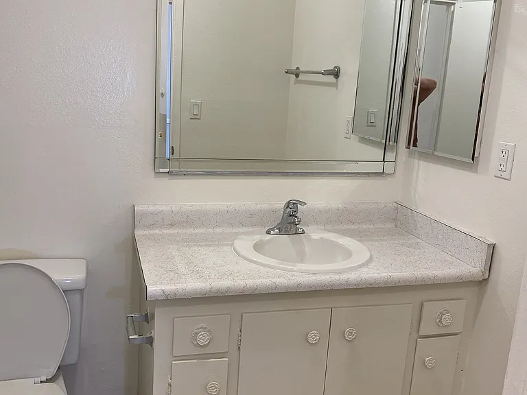 Upstairs Bathroom