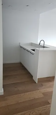 Rented by Prospect Management | media 11