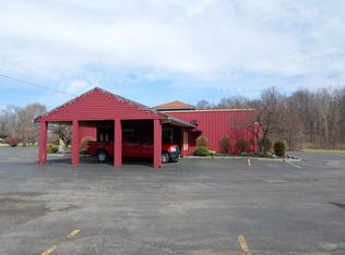 5949 Campbell Blvd, Lockport, NY 14094