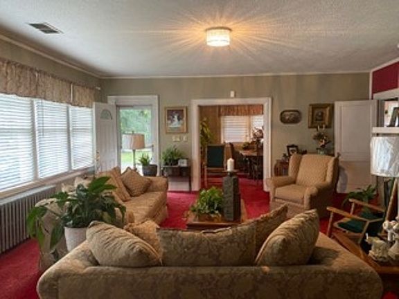 3rd image of 327 Alexander Ave