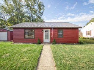 305 Remus Dr, Buchanan, MI 49107