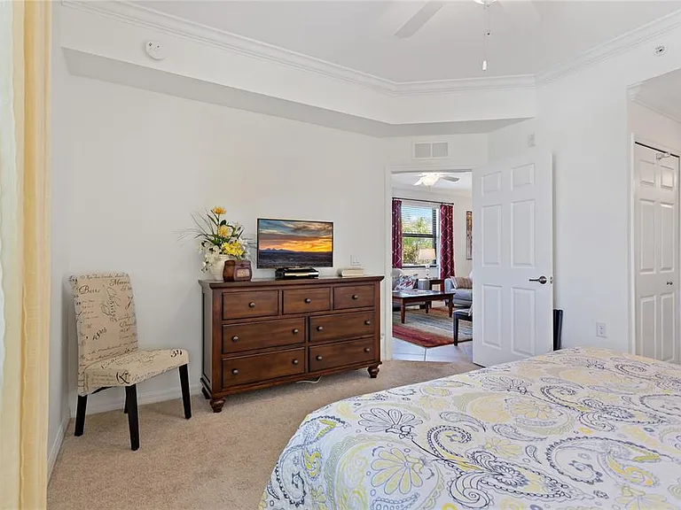 7015 River Hammock Dr #208 — Photo 16
