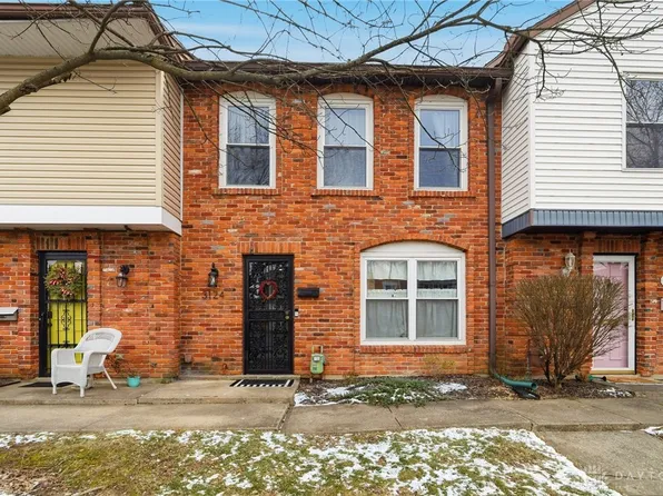 3124 El Camino Dr, Springfield, OH 45503