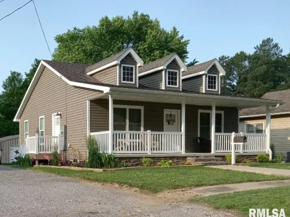 621 Anderson St, Carterville, IL 62918