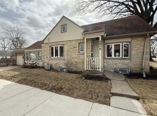 2878 N 83rd St, Milwaukee, WI 53222