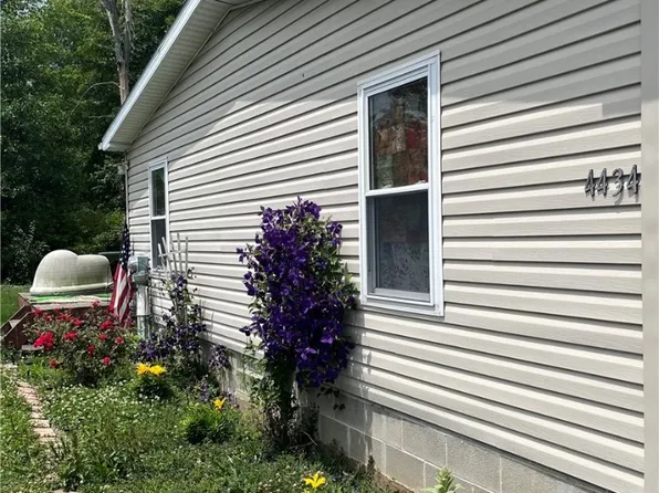4434 Portage Easterly Rd #G, West Farmington, OH 44491
