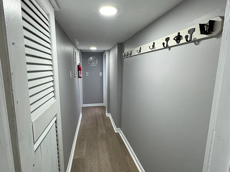 205 Lakemere Dr #1 — Photo 4