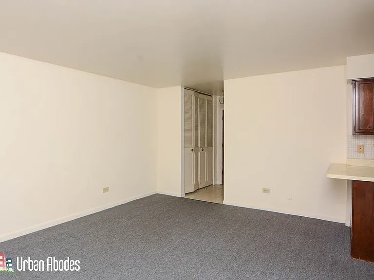 2629 N Hampden Ct #216 — Photo 7