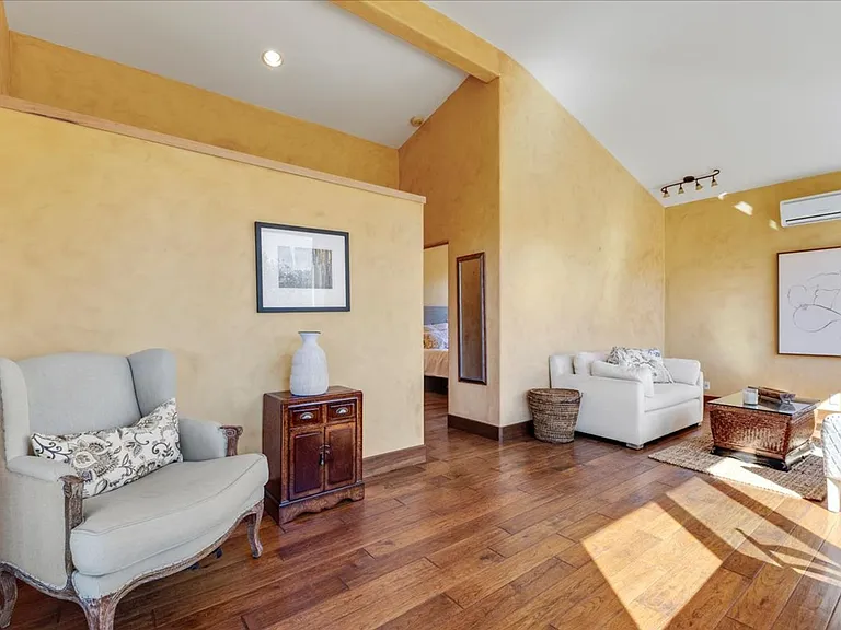38 Asoleado Dr — Photo 28