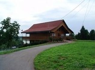 959 Pleasure Rd, Sevierville, TN 37876