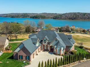 209 Tooweka Trce, Loudon, TN 37774