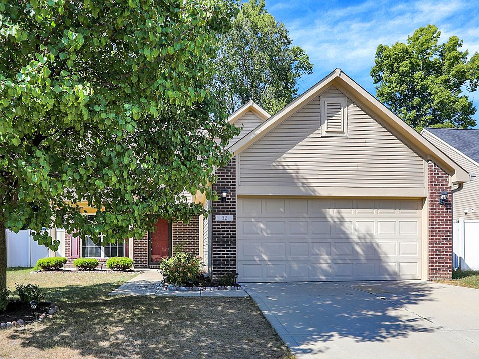 1st image of 32 Meridian Gardens Ln