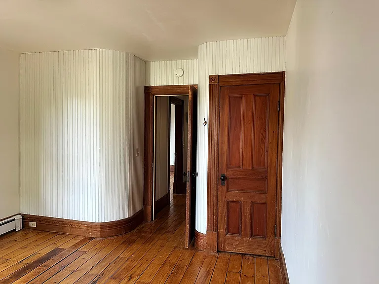 35 Prospect St #A — Photo 7