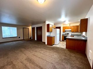 1239 S 75th Ave #C, Yakima, WA 98908