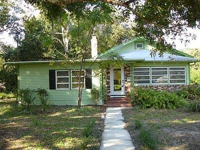 2nd image of 131 Rockledge Ave