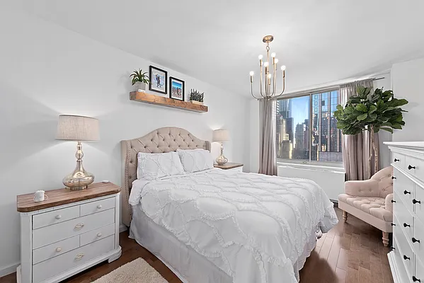 Sold by Douglas Elliman | media 16