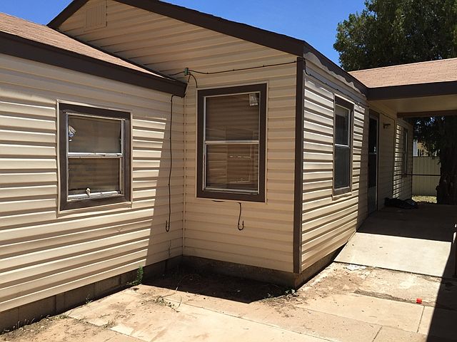 2nd image of 509 SW 9th St