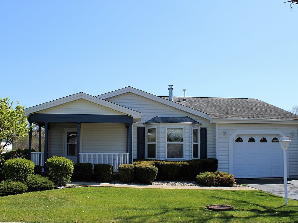 1st image of 2709 Bluegrass Ct