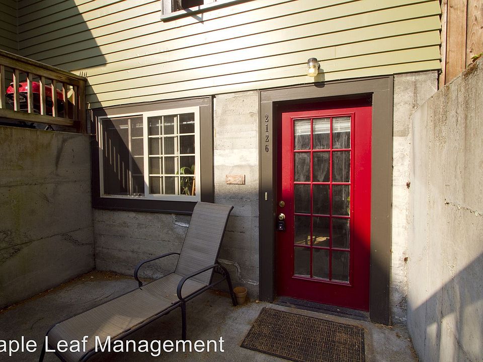 1st image of 2126-B Dexter Ave N