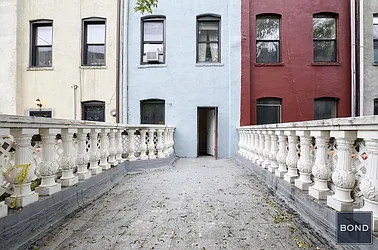 Rented by Bond New York