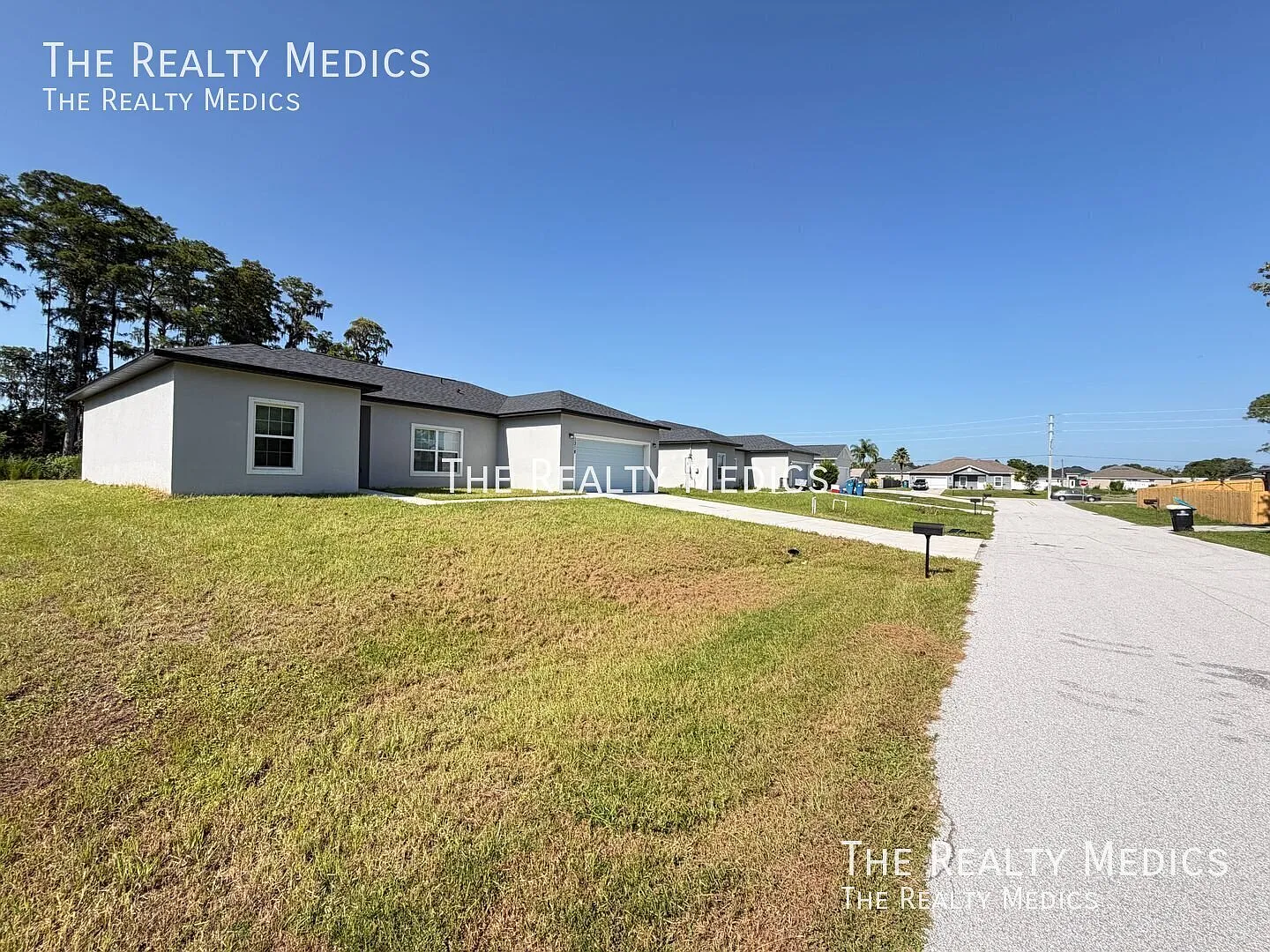 Stunning 3 Bedroom / 2 Bath Home In Palm Bay! Available Now — Photo 3