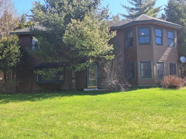 407 Augur Lake Rd, Keeseville, NY 12944