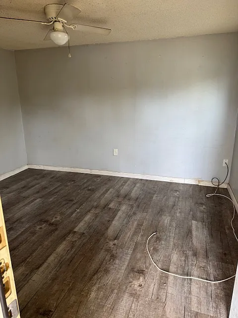 1 bed, $1,300 — Photo 2